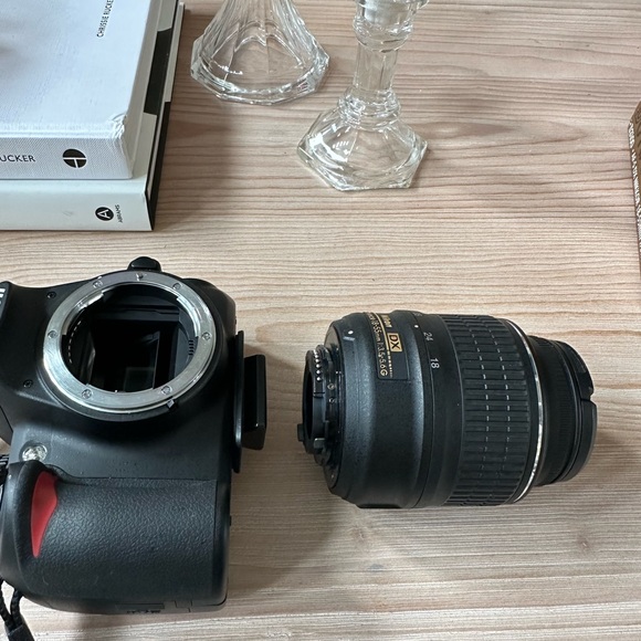 Nikon D3100 Kit-SOLD - Picture 10 of 11